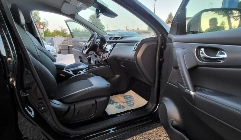 NISSAN Qashqai  | FWD (przód) | Manualna | 116 KM | Czarny full