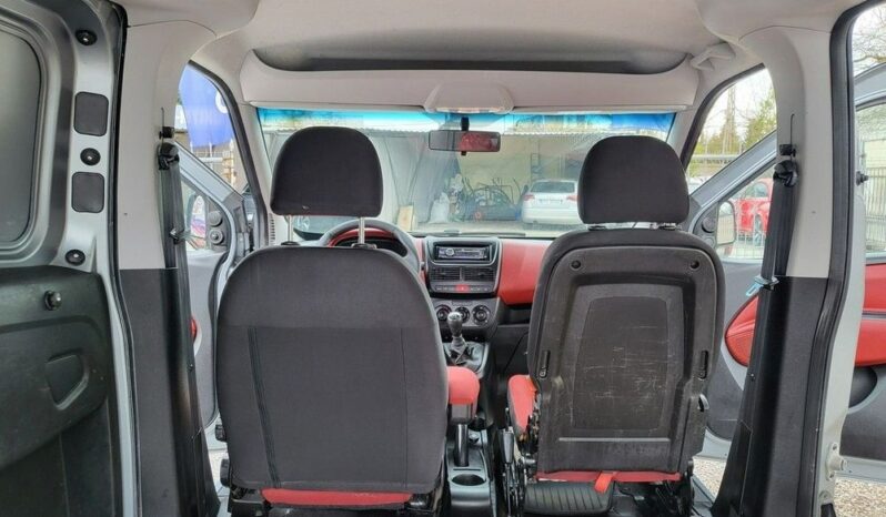 FIAT Doblo  | FWD (przód) | Manualna | 90 KM | Szary full