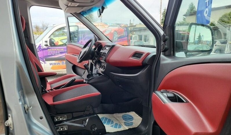 FIAT Doblo  | FWD (przód) | Manualna | 90 KM | Szary full