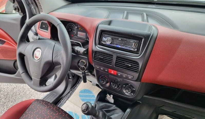 FIAT Doblo  | FWD (przód) | Manualna | 90 KM | Szary full