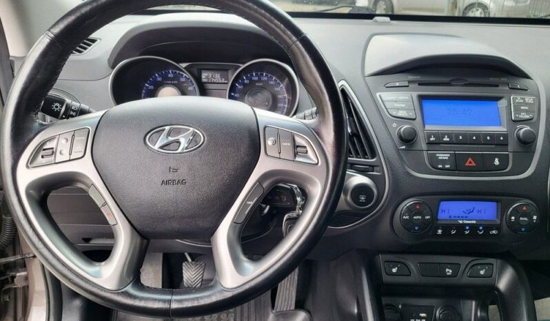 HYUNDAI ix35  | FWD (przód) | Manualna | 135 KM | Szary full