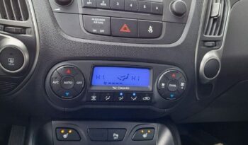 HYUNDAI ix35  | FWD (przód) | Manualna | 135 KM | Szary full