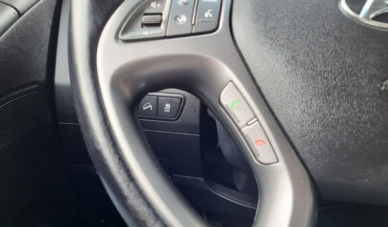 HYUNDAI ix35  | FWD (przód) | Manualna | 135 KM | Szary full