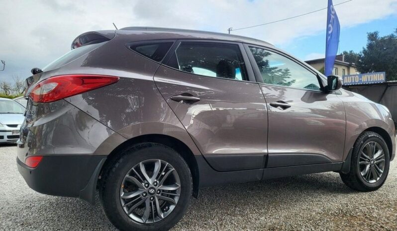 HYUNDAI ix35  | FWD (przód) | Manualna | 135 KM | Szary full