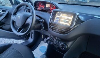 PEUGEOT 208  | FWD (przód) | Manualna | 70 KM | Czarny full