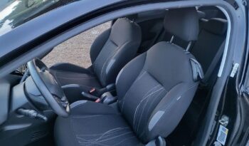 PEUGEOT 208  | FWD (przód) | Manualna | 70 KM | Czarny full