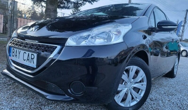 PEUGEOT 208  | FWD (przód) | Manualna | 70 KM | Czarny full