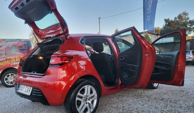RENAULT Clio  | FWD (przód) | Manualna | 73 KM | Bordowy full