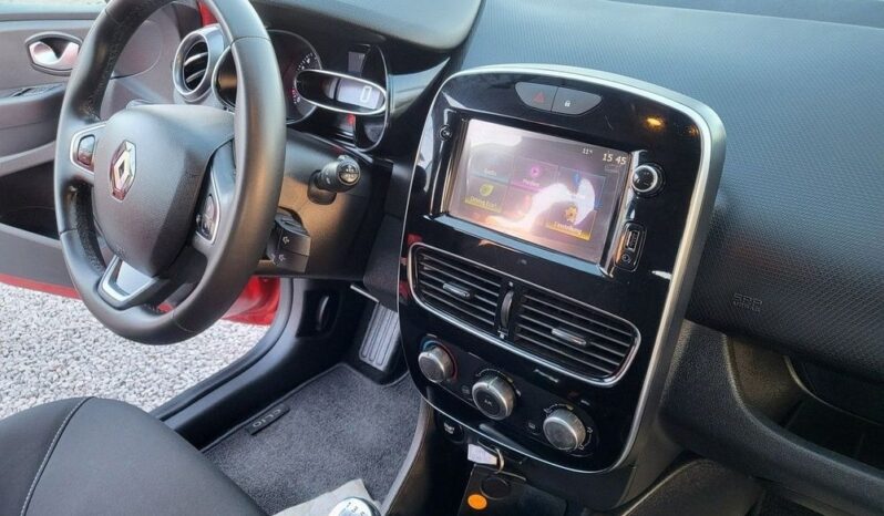 RENAULT Clio  | FWD (przód) | Manualna | 73 KM | Bordowy full