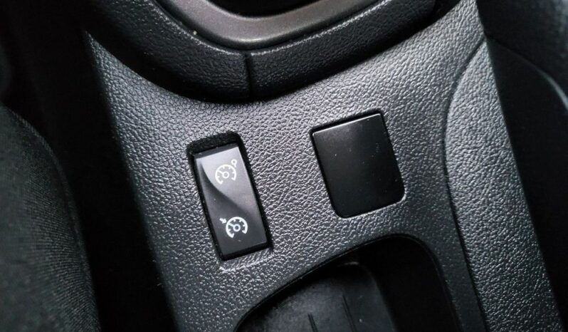 RENAULT Clio  | FWD (przód) | Manualna | 73 KM | Bordowy full