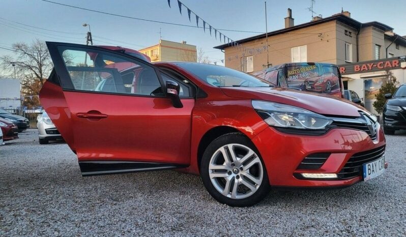 RENAULT Clio  | FWD (przód) | Manualna | 73 KM | Bordowy full