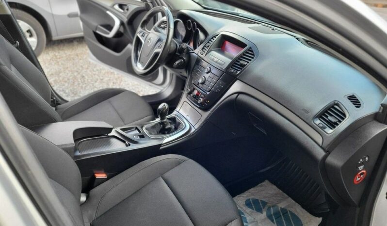 OPEL Insignia  | FWD (przód) | Manualna | 140 KM | Srebrny full