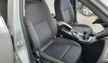 OPEL Insignia  | FWD (przód) | Manualna | 140 KM | Srebrny full