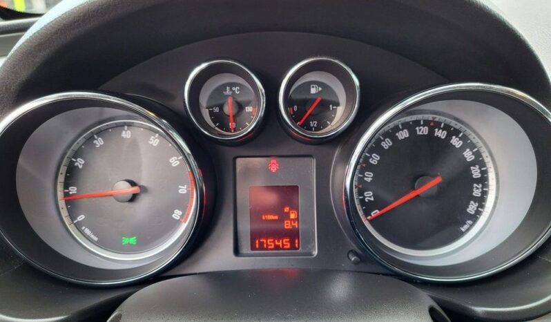 OPEL Insignia  | FWD (przód) | Manualna | 140 KM | Srebrny full