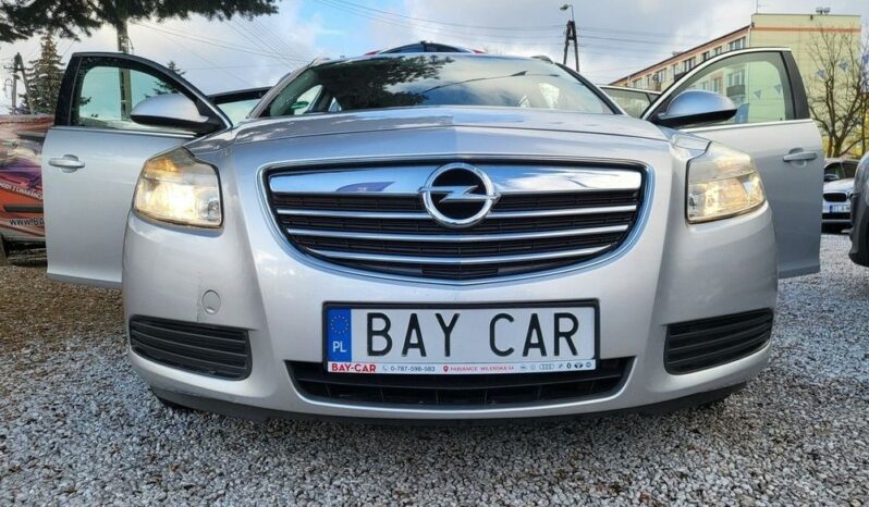 OPEL Insignia  | FWD (przód) | Manualna | 140 KM | Srebrny full