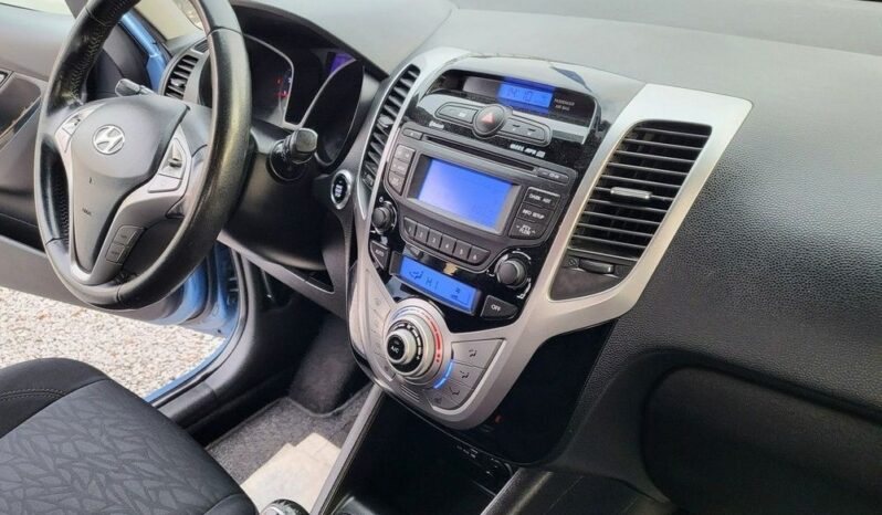 HYUNDAI ix20  | FWD (przód) | Manualna | 90 KM | Niebieski full