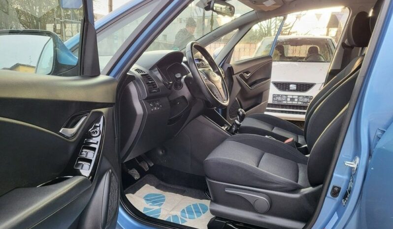HYUNDAI ix20  | FWD (przód) | Manualna | 90 KM | Niebieski full