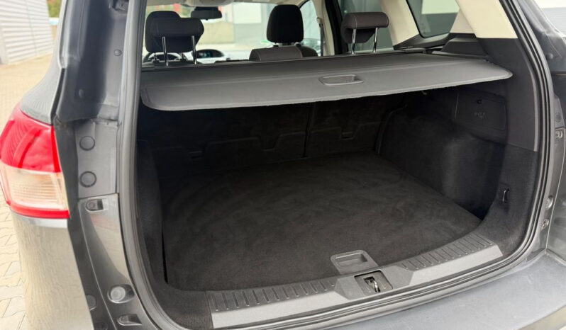 FORD Kuga  | FWD (przód) | Manualna | 150 KM | Szary full