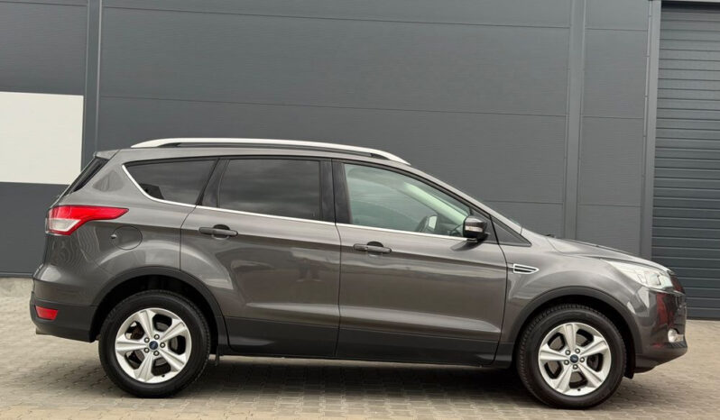 FORD Kuga  | FWD (przód) | Manualna | 150 KM | Szary full