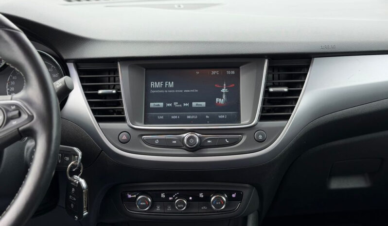 OPEL Crossland X | FWD (przód) | Manualna | 81 KM | Czarny full