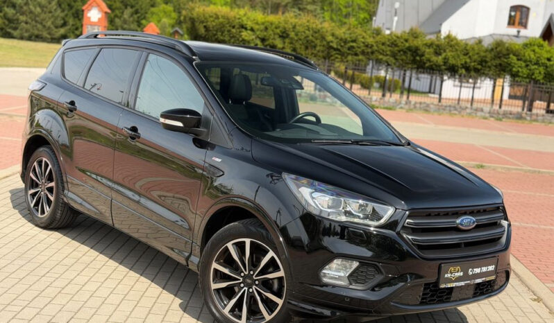 Ford Kuga  | Fwd (Przód) | Manualna | 150 Km | Czarny