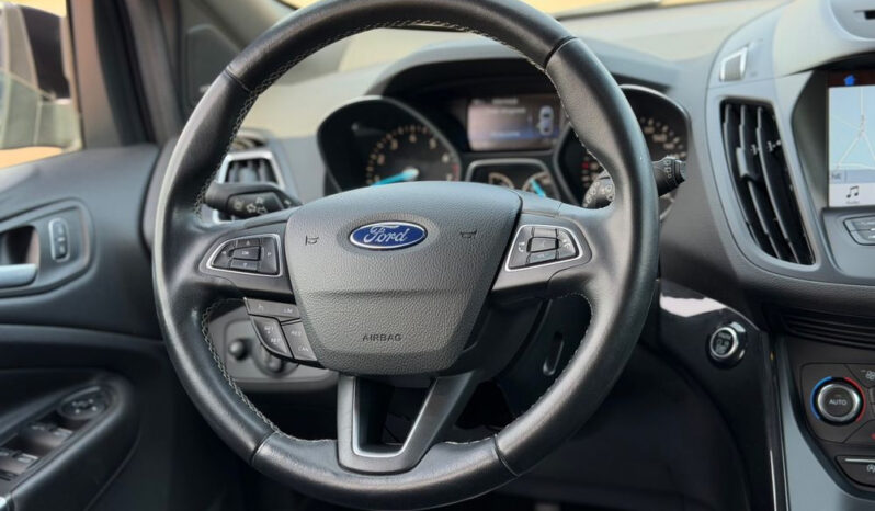 FORD Kuga  | FWD (przód) | Manualna | 150 KM | Czarny full