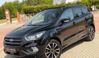 FORD Kuga  | FWD (przód) | Manualna | 150 KM | Czarny full