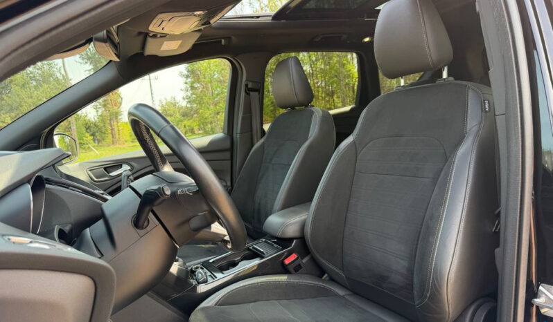 FORD Kuga  | FWD (przód) | Manualna | 150 KM | Czarny full