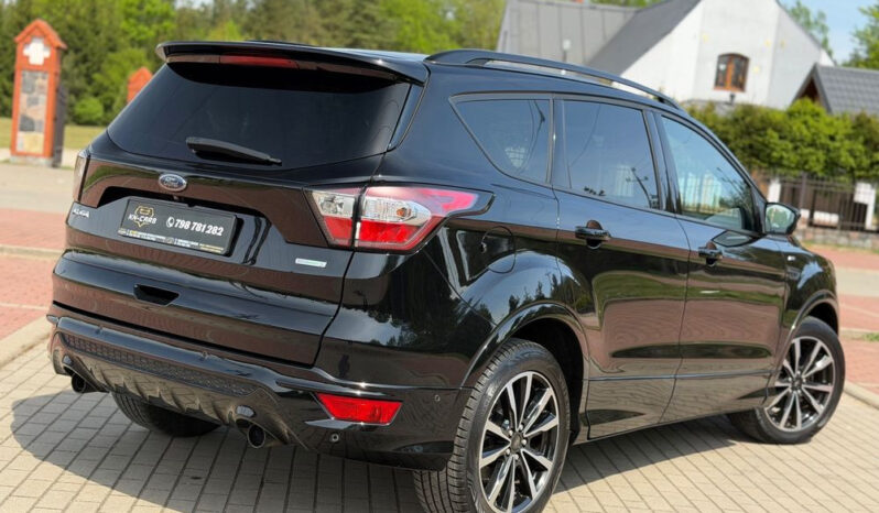 FORD Kuga  | FWD (przód) | Manualna | 150 KM | Czarny full
