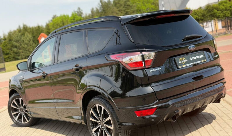 FORD Kuga  | FWD (przód) | Manualna | 150 KM | Czarny full