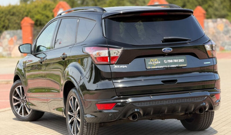 FORD Kuga  | FWD (przód) | Manualna | 150 KM | Czarny full