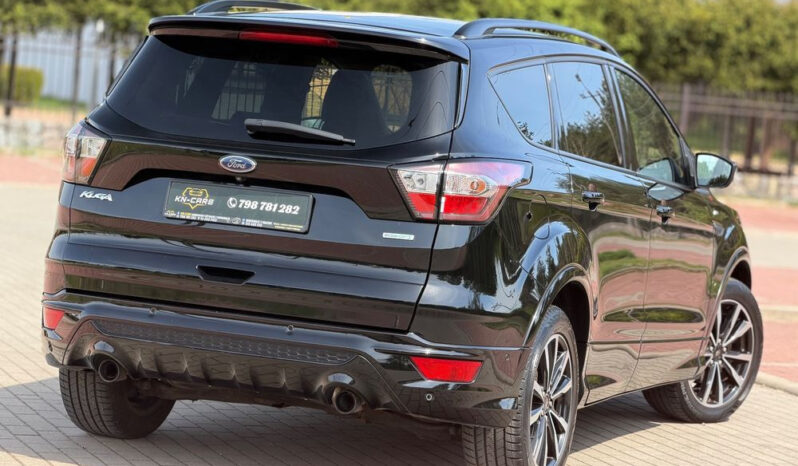 FORD Kuga  | FWD (przód) | Manualna | 150 KM | Czarny full