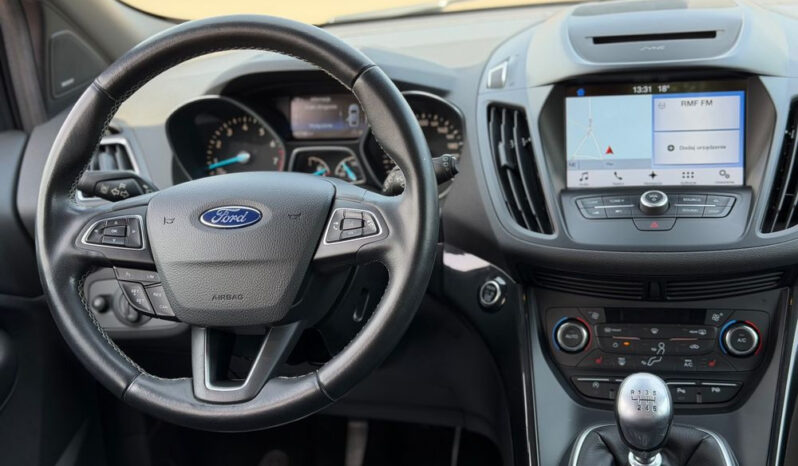 FORD Kuga  | FWD (przód) | Manualna | 150 KM | Czarny full
