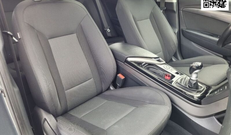 HYUNDAI i40  | FWD (przód) | Manualna | 141 KM | Szary full