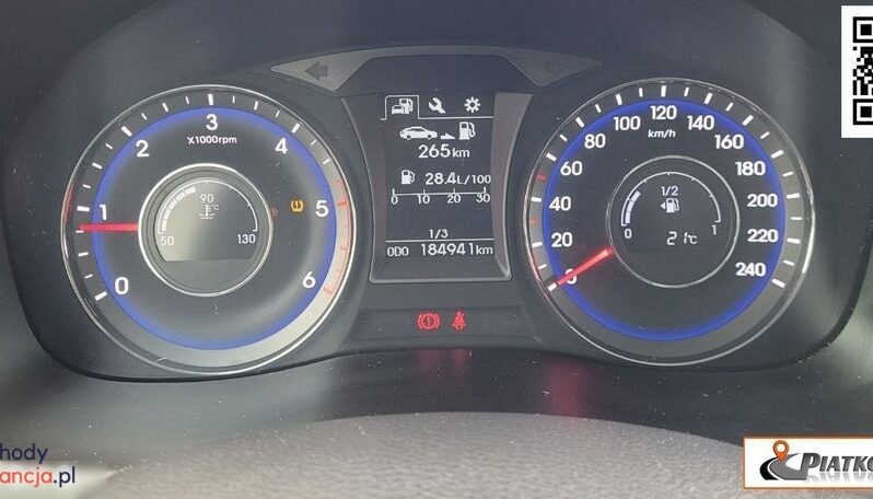HYUNDAI i40  | FWD (przód) | Manualna | 141 KM | Szary full