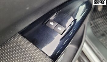 CITROEN C4 Cactus  | FWD (przód) | Manualna | 82 KM | Srebrny full