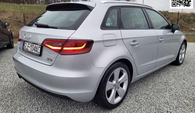 AUDI A3  | FWD (przód) | Manualna | 122 KM | Srebrny full