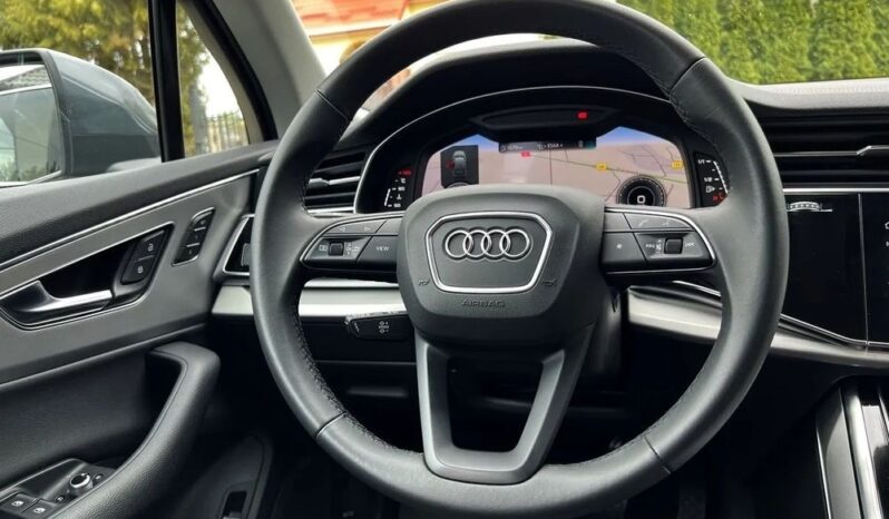 AUDI Q7  | 4×4 (stały) | Automatyczna | 231 KM | Szary full