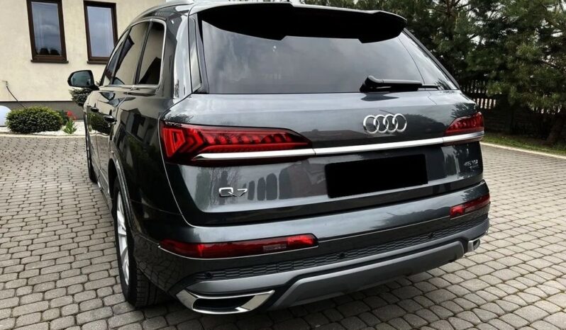AUDI Q7  | 4×4 (stały) | Automatyczna | 231 KM | Szary full