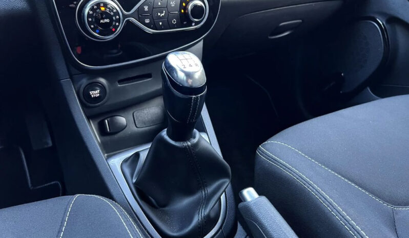 RENAULT Clio  | FWD (przód) | Manualna | 90 KM | Niebieski full