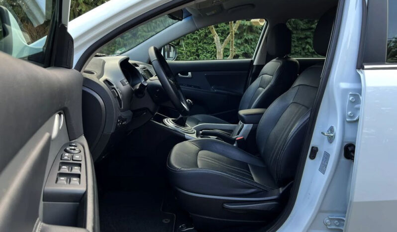 KIA Sportage  | FWD (przód) | Manualna | 135 KM | Biały full