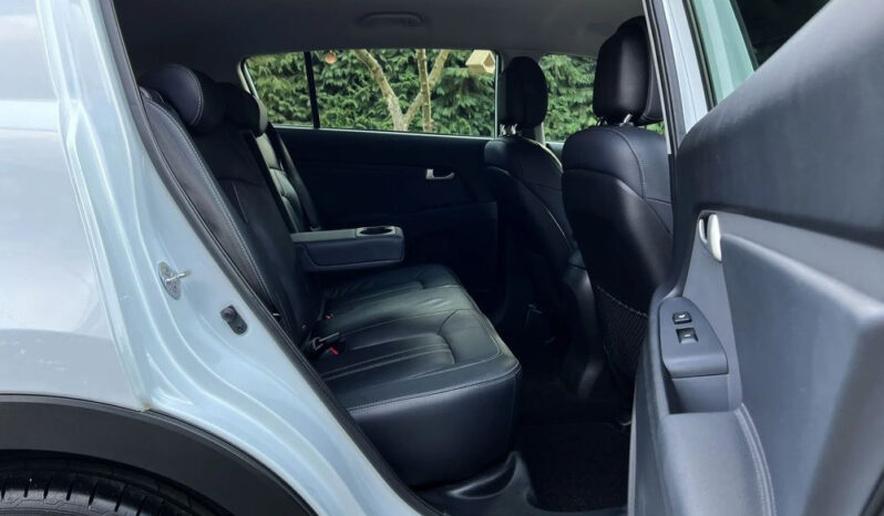 KIA Sportage  | FWD (przód) | Manualna | 135 KM | Biały full