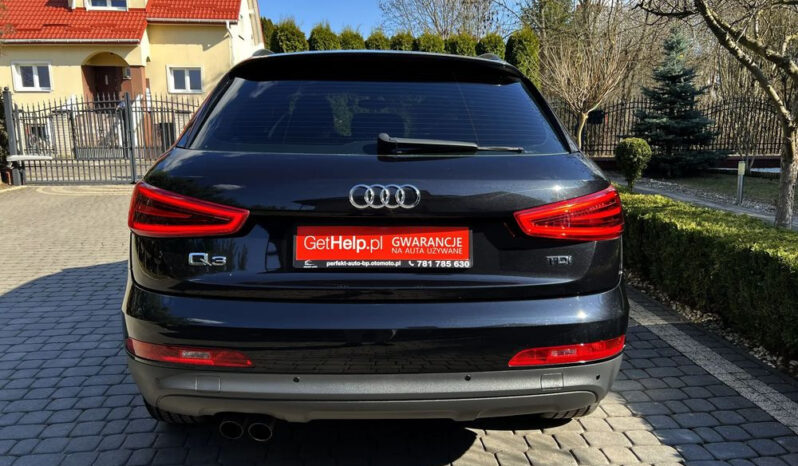 AUDI Q3  | FWD (przód) | Manualna | 140 KM | Czarny full