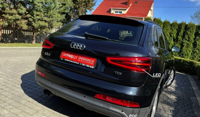 AUDI Q3  | FWD (przód) | Manualna | 140 KM | Czarny full