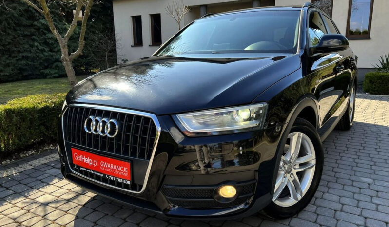AUDI Q3  | FWD (przód) | Manualna | 140 KM | Czarny full