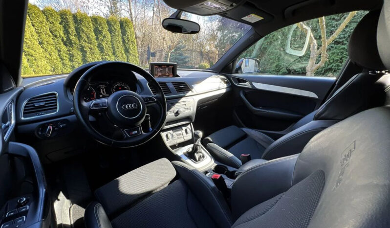 AUDI Q3  | FWD (przód) | Manualna | 140 KM | Czarny full