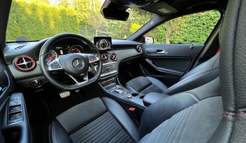 MERCEDES-BENZ Klasa A | 4×4 (stały) | Automatyczna | 381 KM | Czarny full