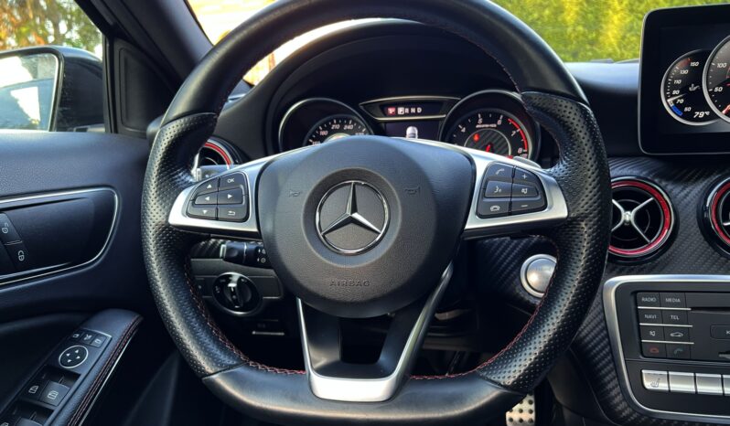MERCEDES-BENZ Klasa A | 4×4 (stały) | Automatyczna | 381 KM | Czarny full