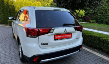 MITSUBISHI Outlander  | FWD (przód) | Manualna | 150 KM | Biały full