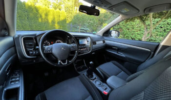 MITSUBISHI Outlander  | FWD (przód) | Manualna | 150 KM | Biały full